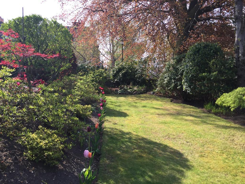エディンバラ Claremont House Bed & Breakfast エクステリア 写真
